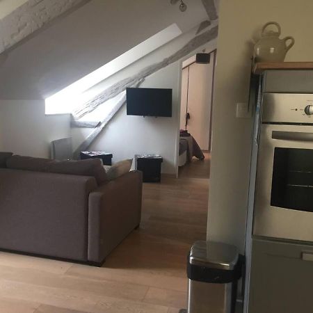Appartement Cosy Entre Bosquet Et Beaumont 波城 外观 照片
