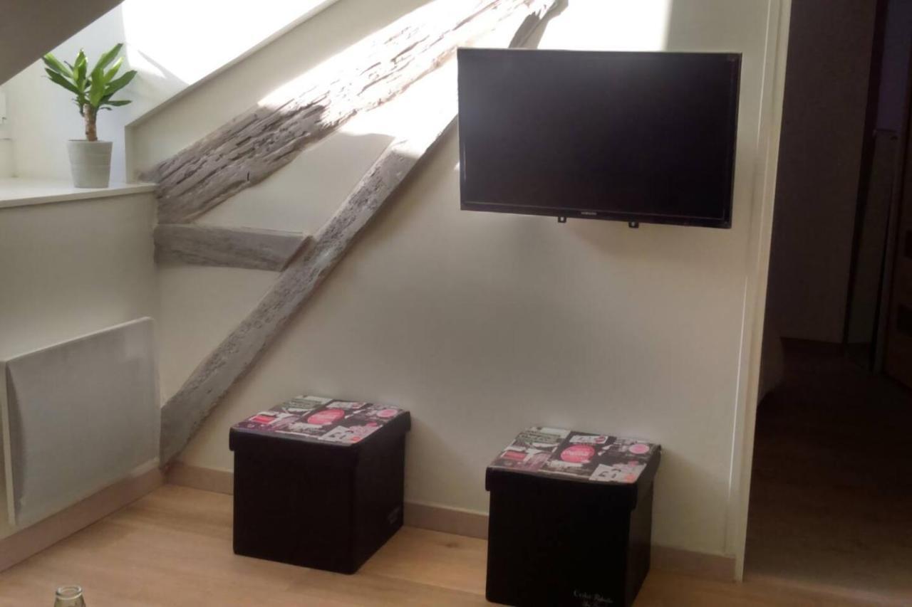 Appartement Cosy Entre Bosquet Et Beaumont 波城 外观 照片